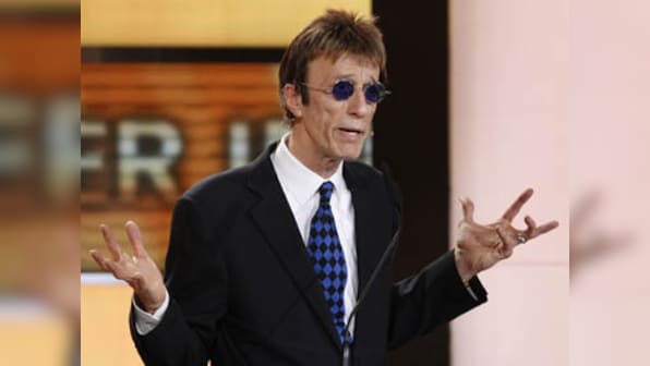 Bee Gees' Robin Gibb out of coma: BBC