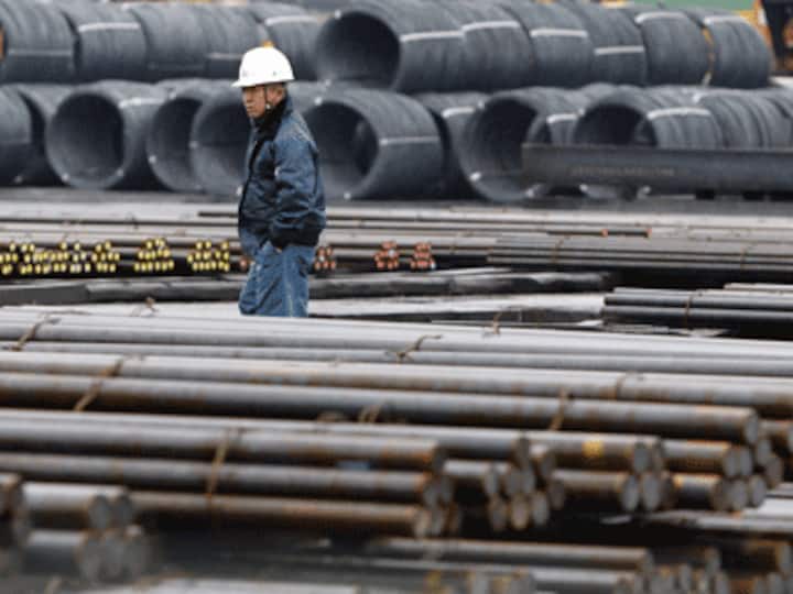 SAIL pays Rs 425.36 cr interim dividend to government SAIL pays Rs 425.36 cr interim dividend to government