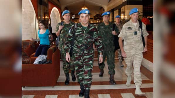 Amid shaky truce, two more UN monitors expected in Syria