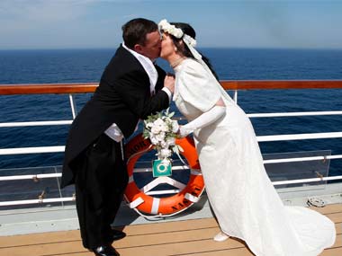 New Egypt law to allow men to have sex with their dead wives? New Egypt law to allow men to have sex with their dead wives?