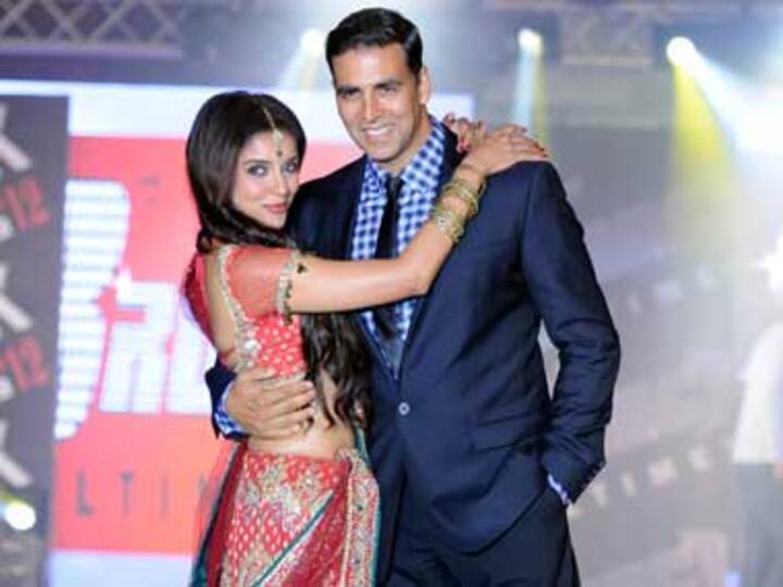 Movie Review: Housefull 2 is a 'jolly' con ride