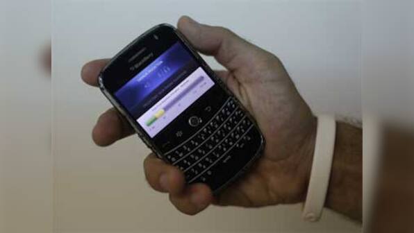 New 'affordable' BlackBerry Curve 9220 at Rs 10,990 