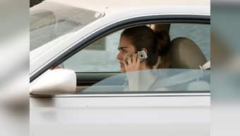 Anticipating SMSes, calls too contributes to car crashes