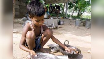 Illiteracy costs India over $53 bn a year: report