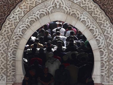 Sarkozy acts tough: Deports Islamist militants, imams Sarkozy acts tough: Deports Islamist militants, imams