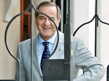 Alleged Bofors kingpin Ottavio Quattrocchi dies of heart attack Alleged Bofors kingpin Ottavio Quattrocchi dies of heart attack