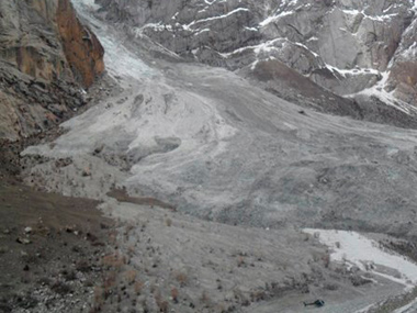 'Deeply concerned' US offers to help Pakistan in avalanche rescue 'Deeply concerned' US offers to help Pakistan in avalanche rescue