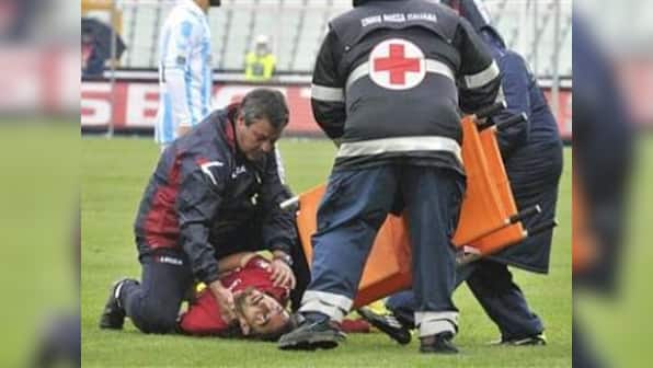 Livorno's Morosini dies, Italian games postponed