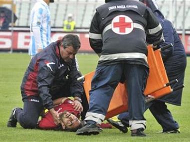 Livorno's Morosini dies, Italian games postponed Livorno's Morosini dies, Italian games postponed