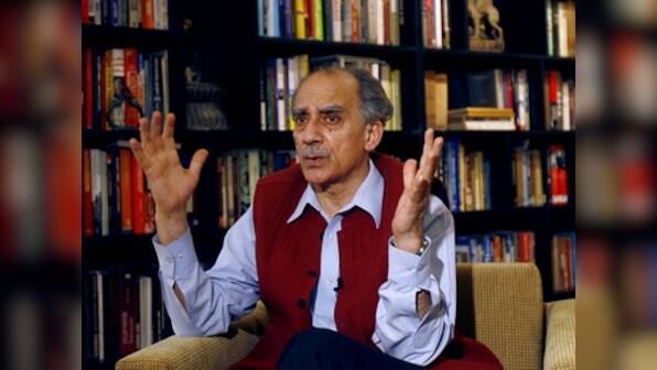 Govt showing lack of nerve by shifting policy decisions to SC: Shourie