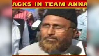 Who is Shamoon Qasmi?
