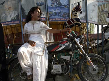 Why Delhi needs a 'helmet for all' policy