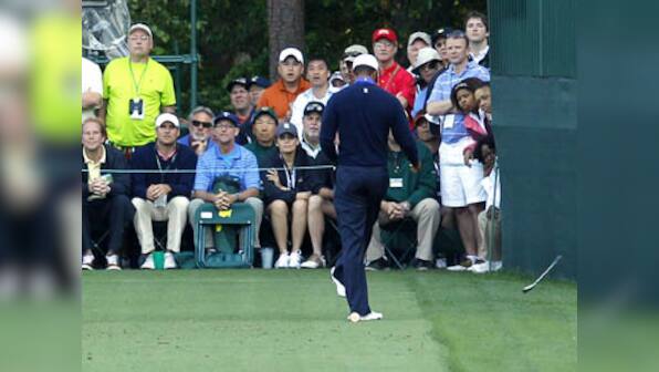 Tiger Woods sorry for Masters club-kicking 