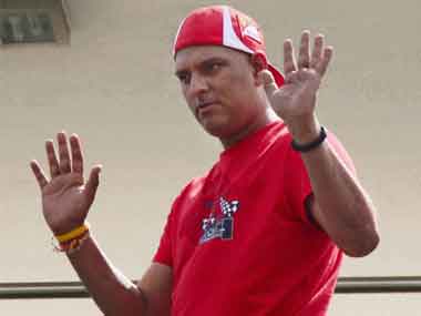 Welcome back home my brother: Sachin tweets on Yuvi Welcome back home my brother: Sachin tweets on Yuvi