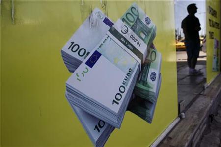 Euros Robbery Greek burglars cash in as savers flee banks – Firstpost