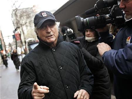 Madoff trustee now seeks $255 mln from family Madoff trustee now seeks $255 mln from family