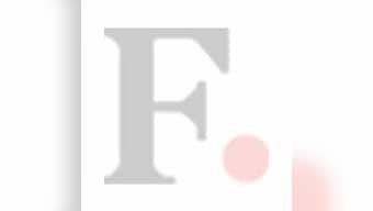 March-qtr GDP growth at 5.3 pct, weakest in 9 years