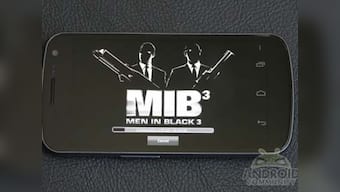 Fight aliens MIB III style on your Android device