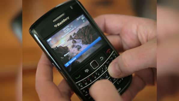 RIM ties up with Docomo, BlackBerry users to get free calls