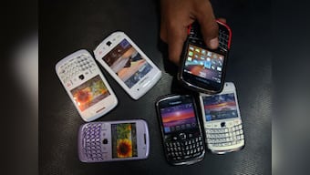 RIM to launch 15 BlackBerry premium stores by year-end