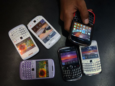 RIM to launch 15 BlackBerry premium stores by year-end RIM to launch 15 BlackBerry premium stores by year-end