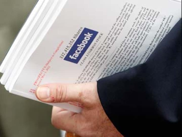 Why more mobile access worries Facebook ahead of its IPO