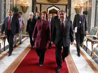 Samsung Galaxy Tab 3 official photos leak, may launch on 15 July Samsung Galaxy Tab 3 official photos leak, may launch on 15 July