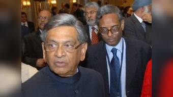 SM Krishna condoles Nepal air crash victims
