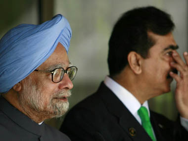 Is Manmohan itching for ‘peace at any cost’ with Pak? Is Manmohan itching for ‘peace at any cost’ with Pak?