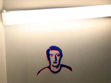 Facebook IPO: Zuckerberg gets less than a $1 bn Facebook IPO: Zuckerberg gets less than a $1 bn