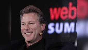 Thompson steps down, Yahoo names Levinsohn interim CEO 