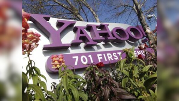 Yahoo to sell half of its Alibaba stake for $7.1bn