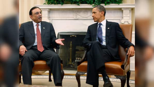 Obama, Zardari meet briefly on sidelines of NATO summit