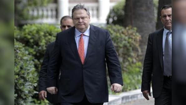 Coalition hopes in doubt as Greek parties meet