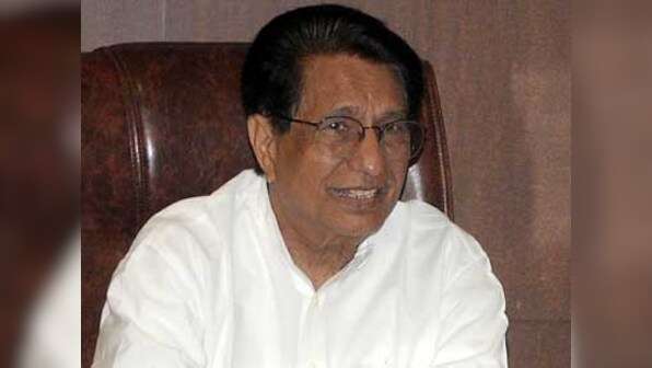 Air India strike: Ajit Singh meets striking pilots