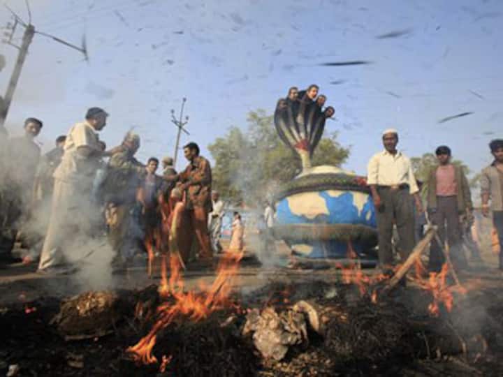 SC slams Centre for 'failure' to dispose Bhopal tragedy waste