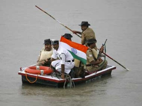 Erosion makes guarding Indo-Bangladesh border tougher Erosion makes guarding Indo-Bangladesh border tougher