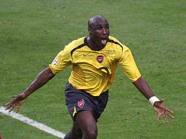 Former Arsenal and Spurs defender Campbell retires Former Arsenal and Spurs defender Campbell retires