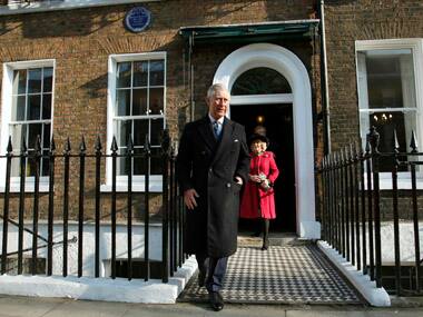 Royal couple Prince Charles, Camilla tap to Kishore Kumar melody
