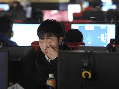 China shuts down 535 'porno' microblogs China shuts down 535 'porno' microblogs