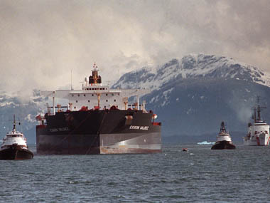 SC bars toxic ship Exxon Valdez from entering India SC bars toxic ship Exxon Valdez from entering India