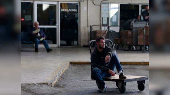 More pain in Greece: Unemployment hits record 22%
