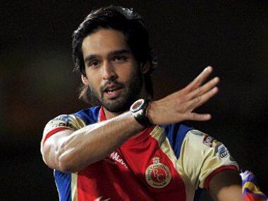 Xiaomi announces Mi Band 2; launches iHealth box, 10,000mAh Mi Power Bank