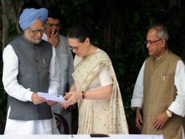 UPA-2 is up the creek without a political paddle: PM's ex-advisor