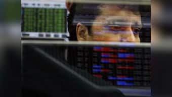 India plans review of Mauritius tax treaty, Sensex below 17000