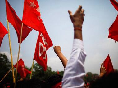 Nepal on edge as crucial constitution deadline looms