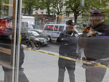 Aussie cops probe the death of Indian-origin family, post mortem today Aussie cops probe the death of Indian-origin family, post mortem today