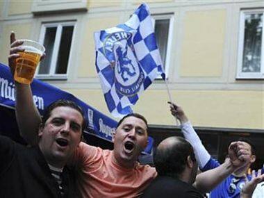 Bayern aiming for rare home final success