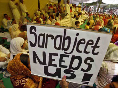 Blackberry casts doubts on smartphone future as it bids farewell to Classic Blackberry casts doubts on smartphone future as it bids farewell to Classic