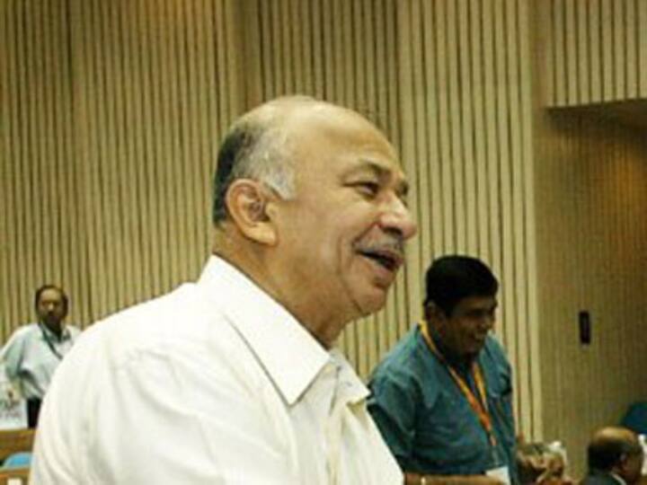If Shinde allows power producers to hike tariffs, will consumers pay? 